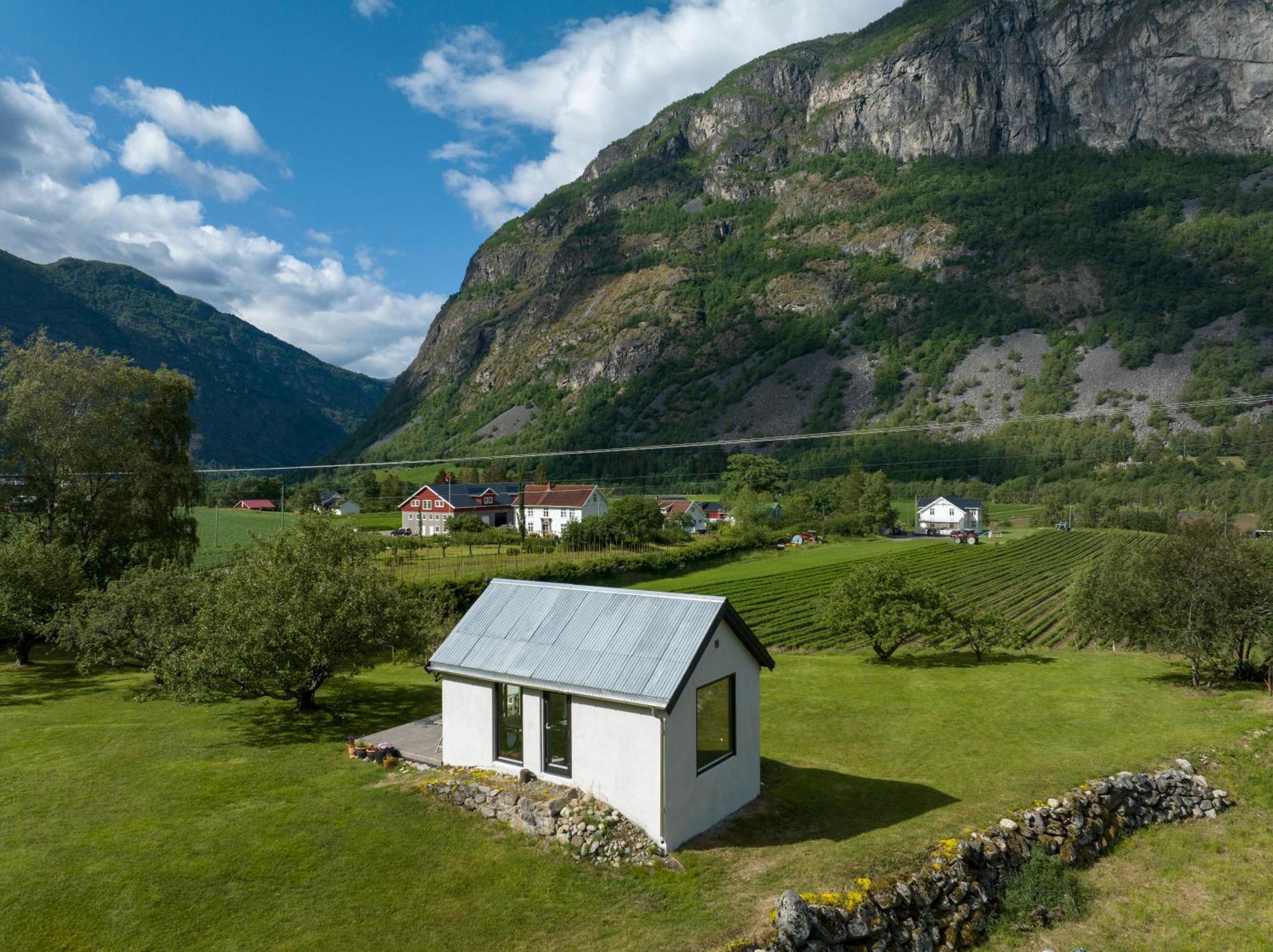 Jordeplegarden Holiday Home - Part Of A Farm - Two Buildings - Close To Flam Lærdalsøyri Exteriör bild